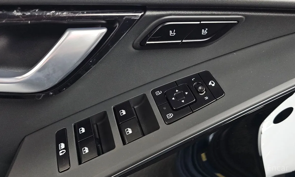 Фото 32 - Kia Niro