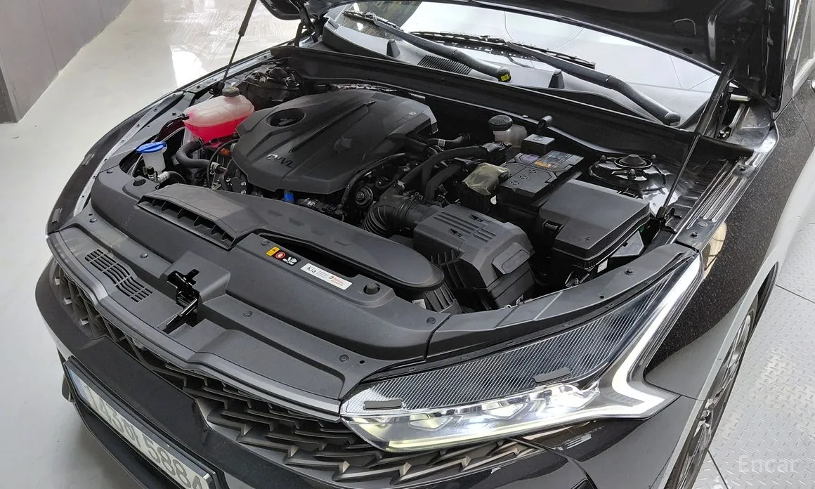 Фото 6 - Kia K5