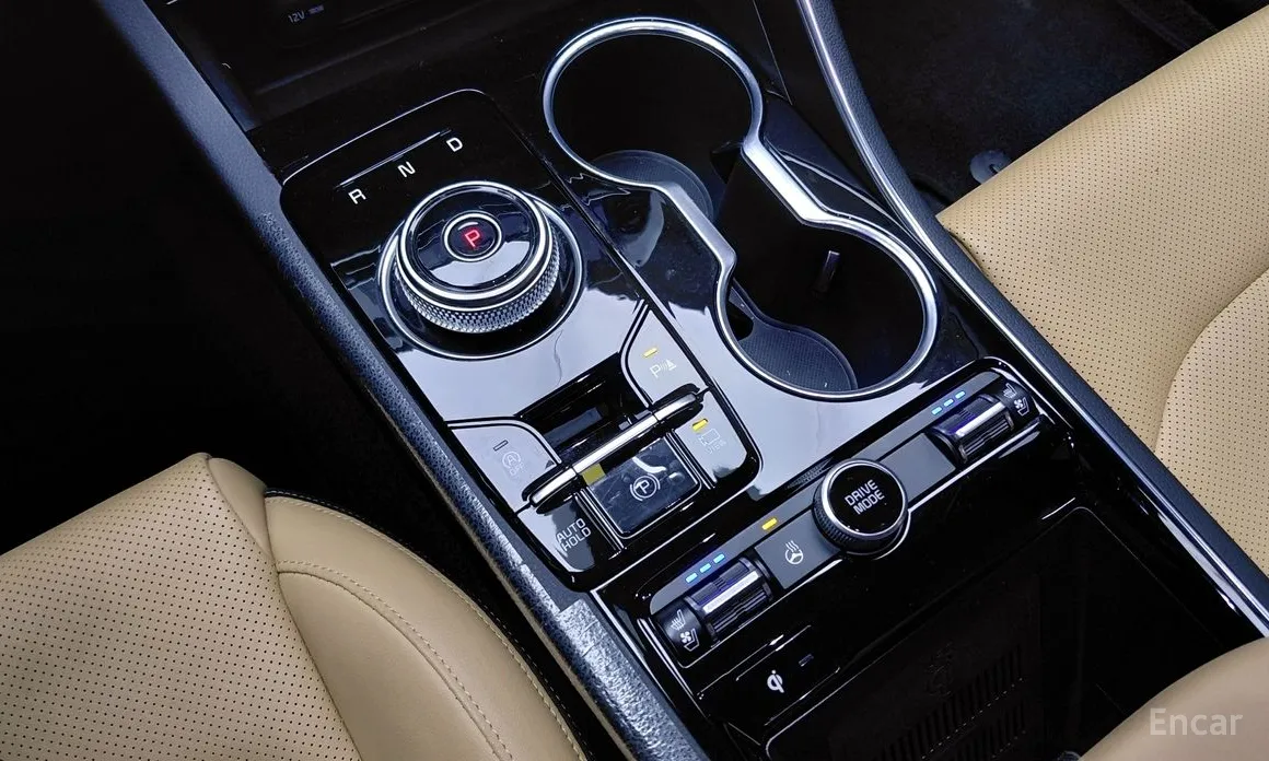 Фото 9 - Kia K5