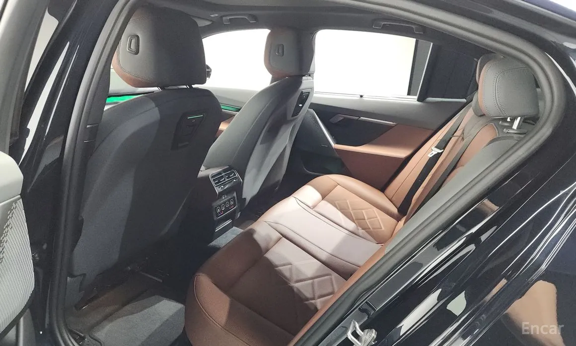 BMW 5 Series 2023 530i xDrive M Sport