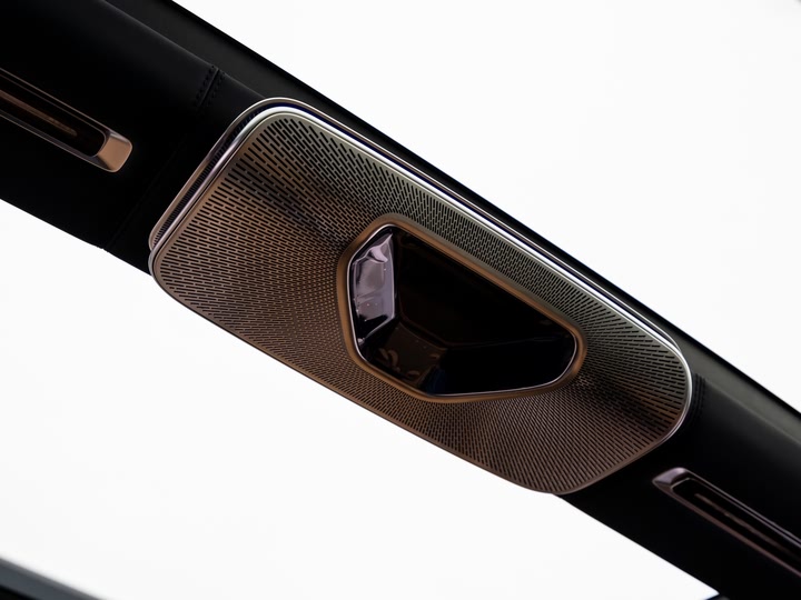 Фото 16 - Mercedes-Benz Maybach S-Class