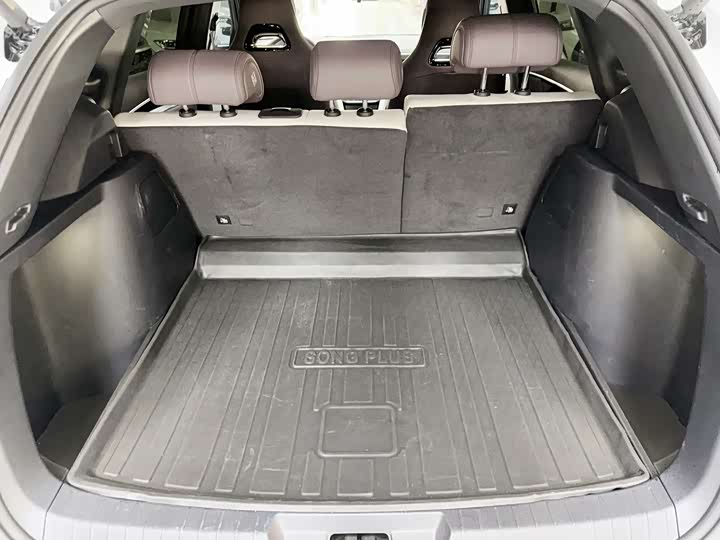 Фото 16 - BYD Song Plus Hybrid/EV