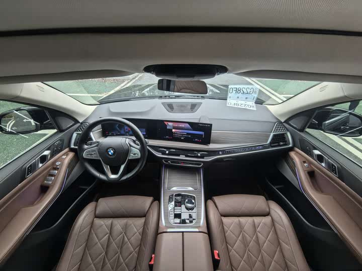 Фото 11 - BMW X7