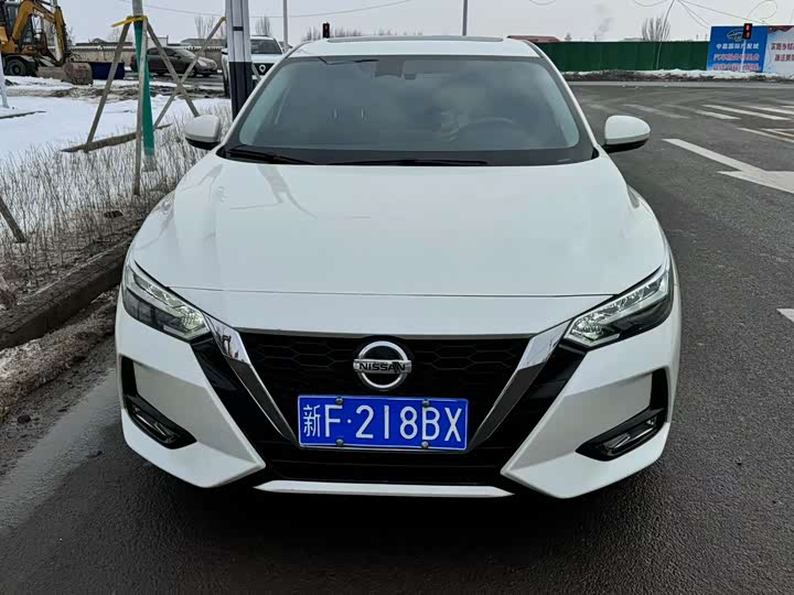 Фото 2 - Nissan Sylphy