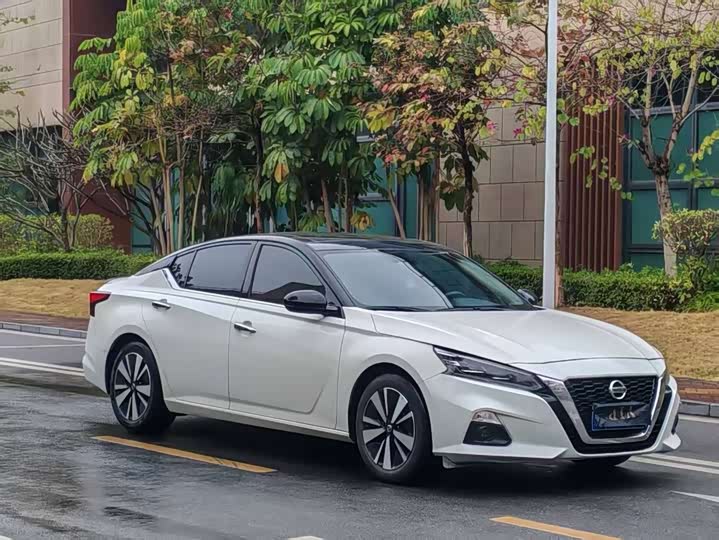 Фото 3 - Nissan Teana