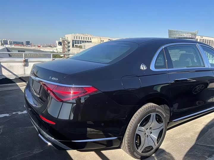 Фото 5 - Mercedes-Benz Maybach S-Class