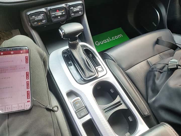 Фото 14 - GAC Trumpchi GS3