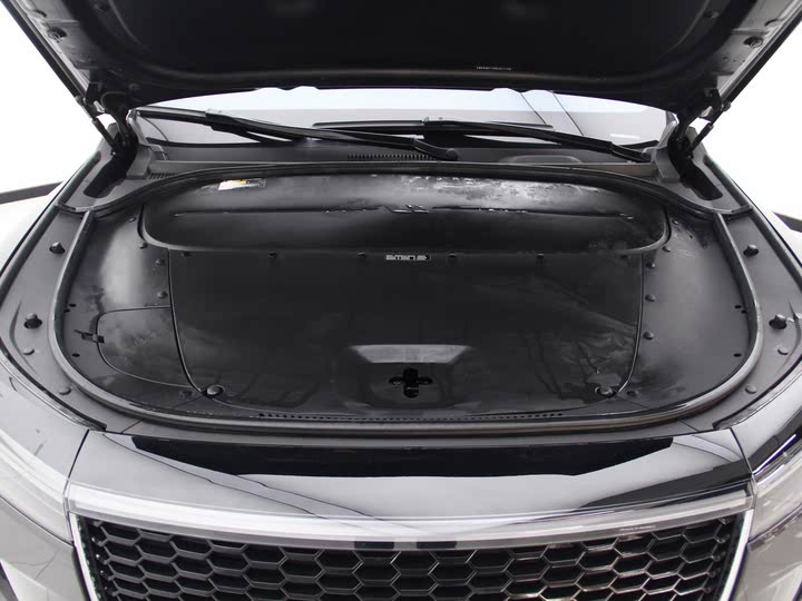 Фото 16 - LiXiang One