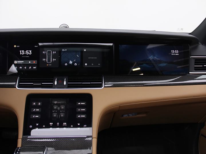 Фото 5 - LiXiang One