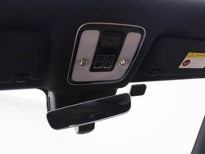 Фото 9 - LiXiang One