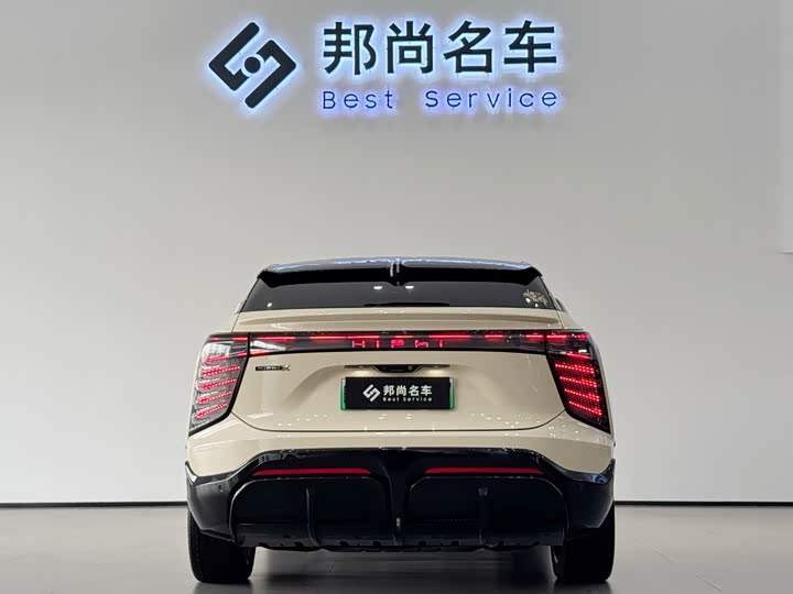 Фото 24 - HiPhi X