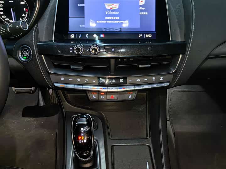 Фото 10 - Cadillac CT5