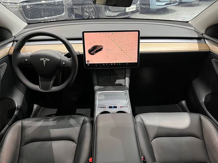 Фото 7 - Tesla Model Y
