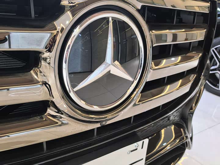 Фото 10 - Mercedes-Benz GLS-Class