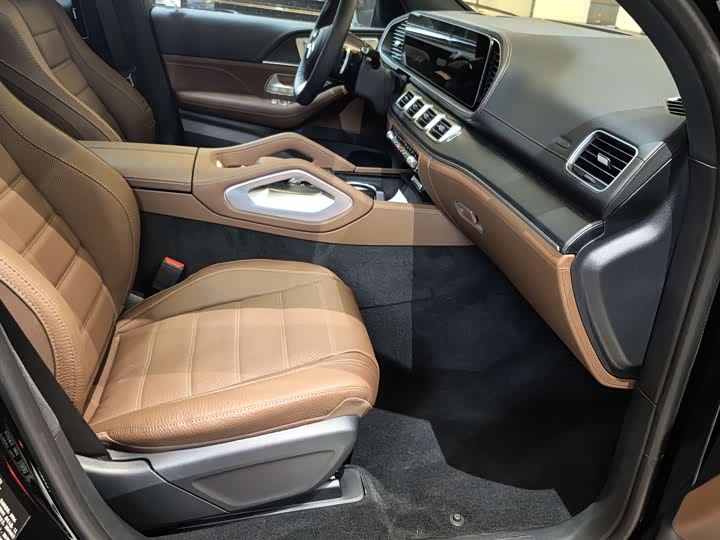 Фото 15 - Mercedes-Benz GLS-Class