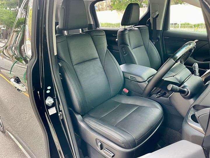 Фото 12 - Toyota Alphard