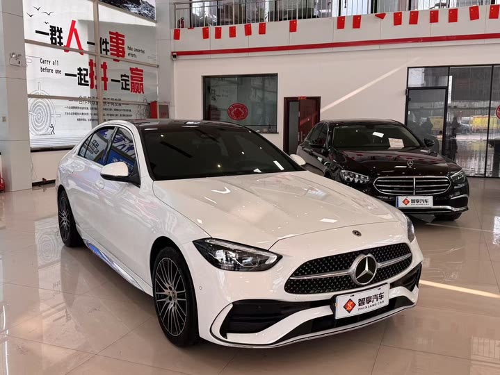 Фото 2 - Mercedes-Benz C-Class