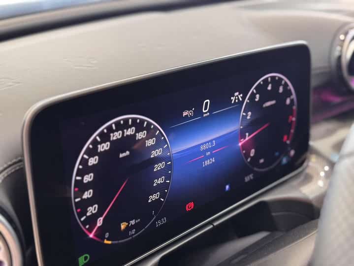 Фото 7 - Mercedes-Benz C-Class