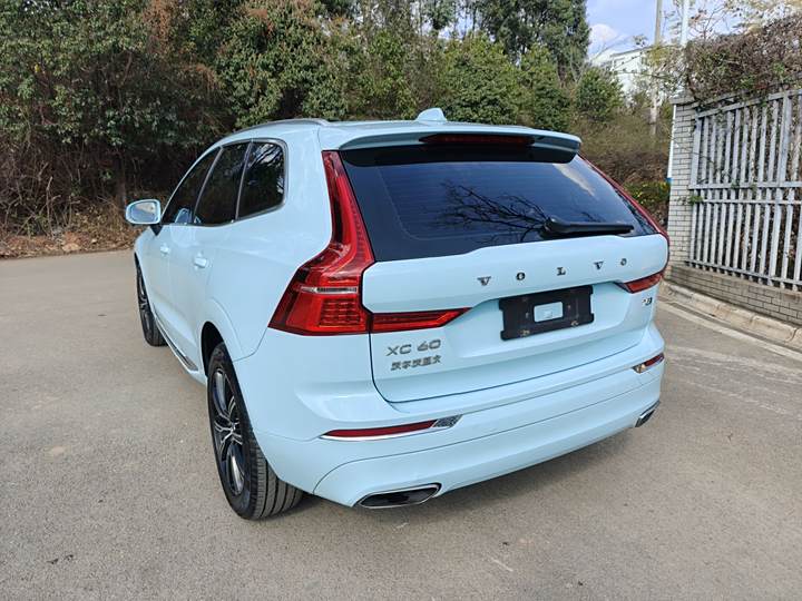 Фото 5 - Volvo XC60