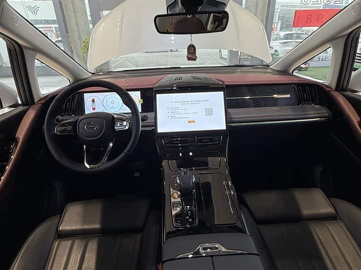 Фото 8 - GAC Trumpchi E9