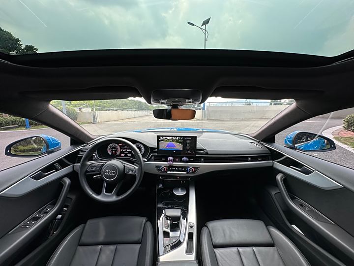 Фото 11 - Audi A5