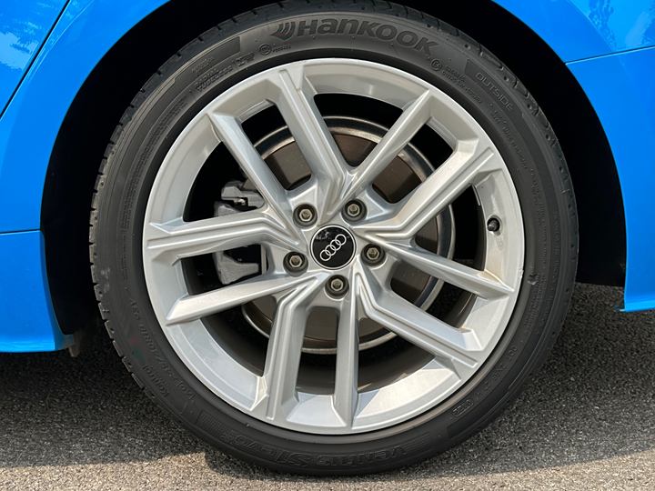 Фото 14 - Audi A5