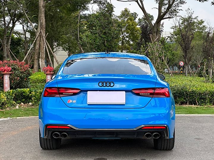 Фото 4 - Audi A5