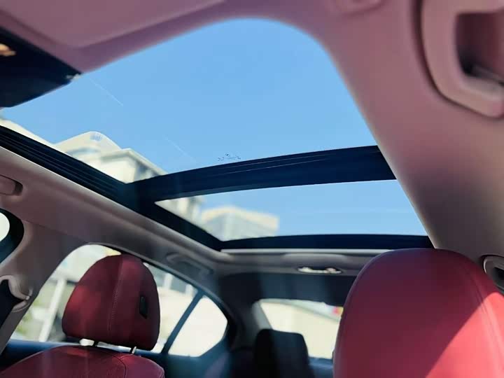 Фото 14 - BMW i3