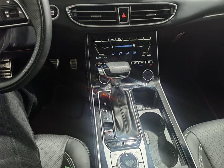 Фото 14 - Jetour X95