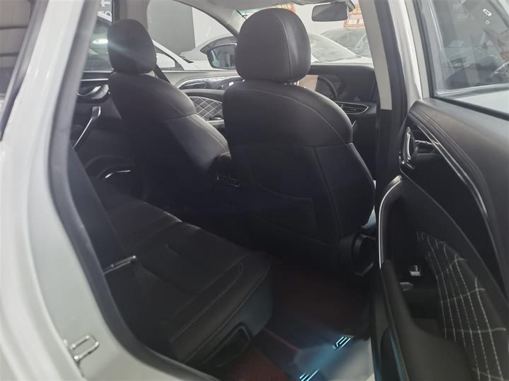 Фото 4 - Jetour X95