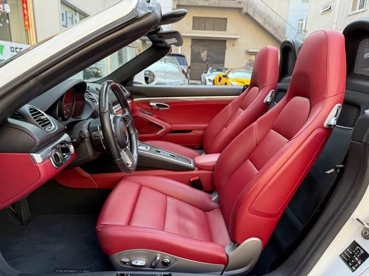 Фото 10 - Porsche 718