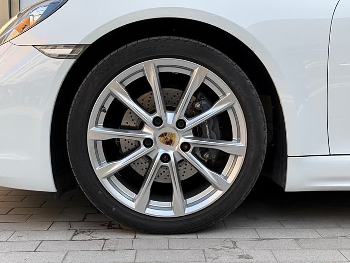 Фото 8 - Porsche 718