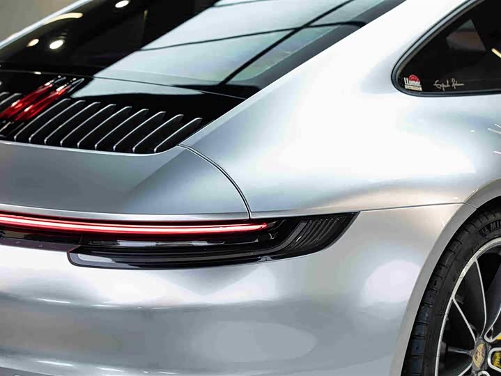 Фото 9 - Porsche 911