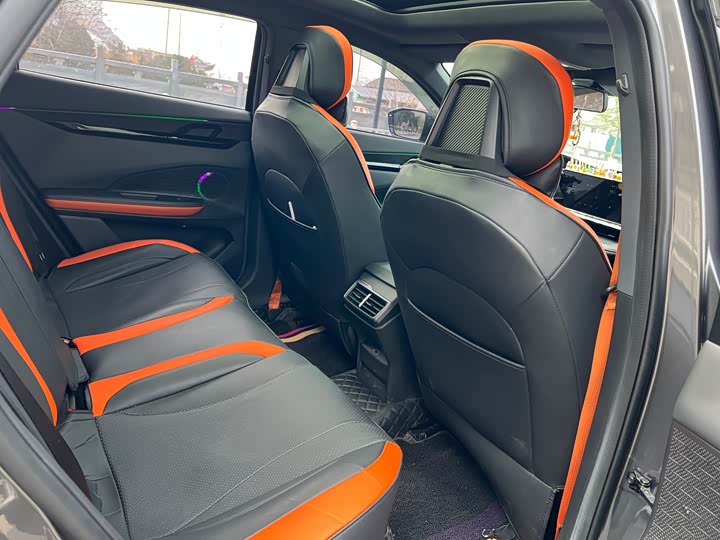 Фото 13 - Changan UNI-V