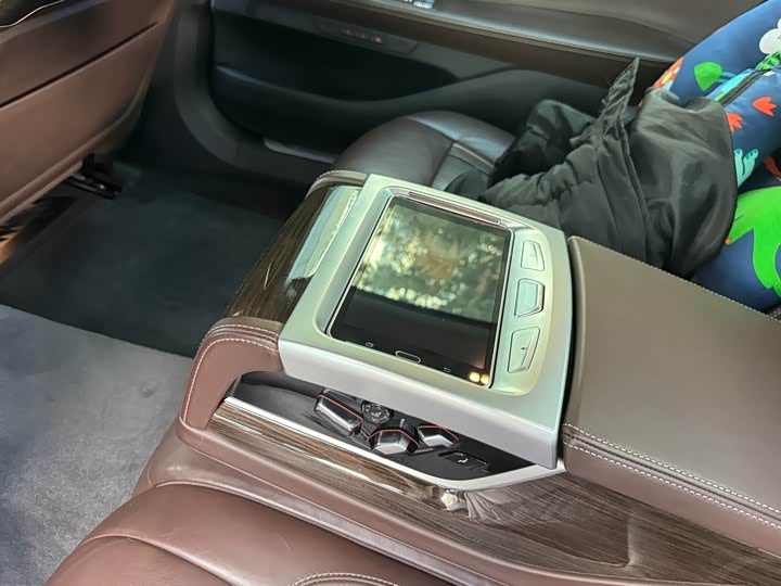 Фото 6 - BMW 7 Series