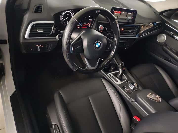 Фото 14 - BMW 1 Series