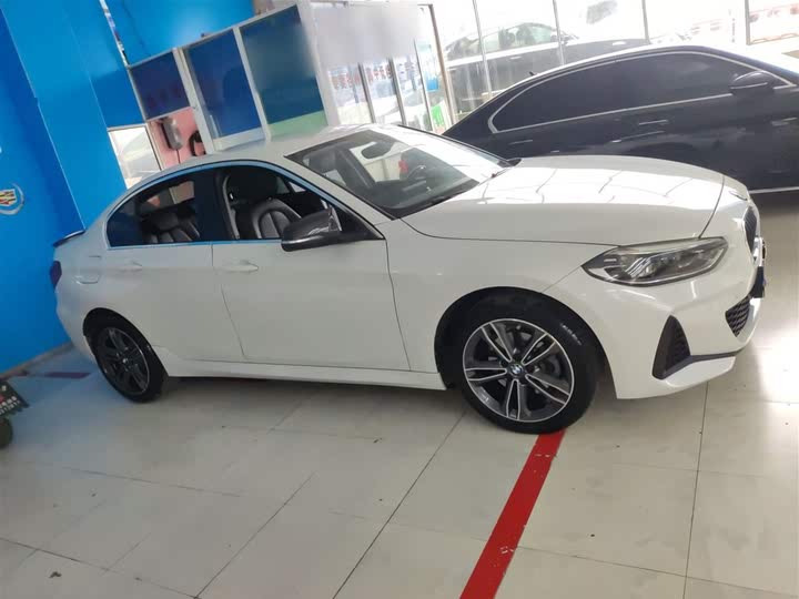 Фото 6 - BMW 1 Series