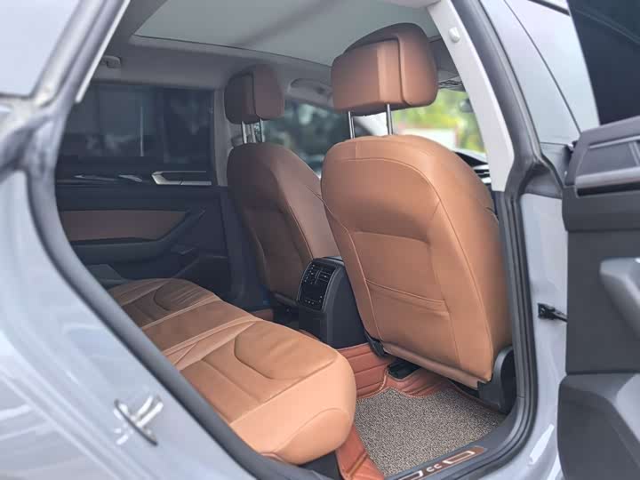 Фото 12 - Volkswagen CC