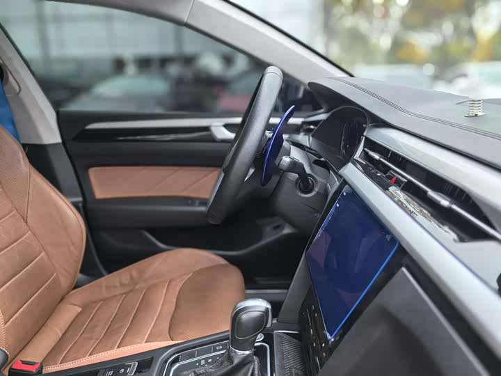 Фото 8 - Volkswagen CC