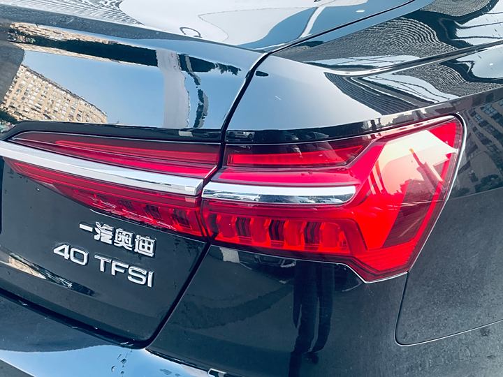 Фото 8 - Audi A6L