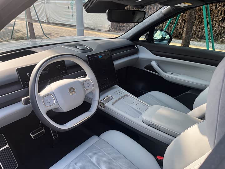 Фото 5 - Nio ES8