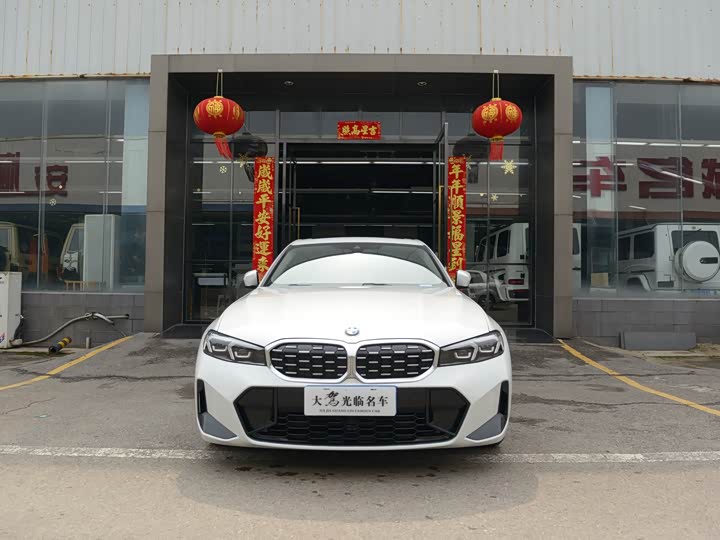 Фото 2 - BMW 3 Series