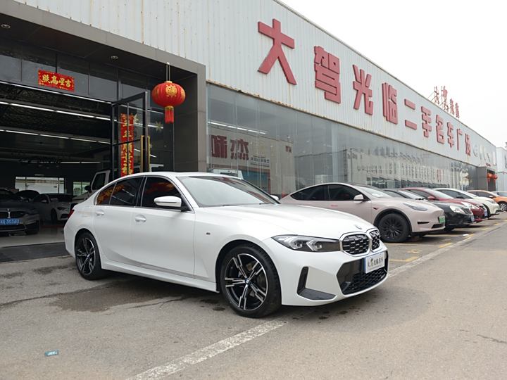 Фото 3 - BMW 3 Series