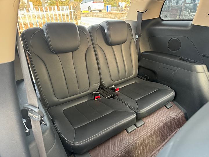 Фото 14 - BYD Song Max