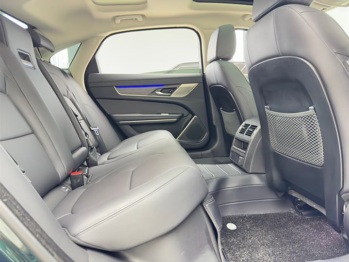 Фото 10 - Jaguar XF L