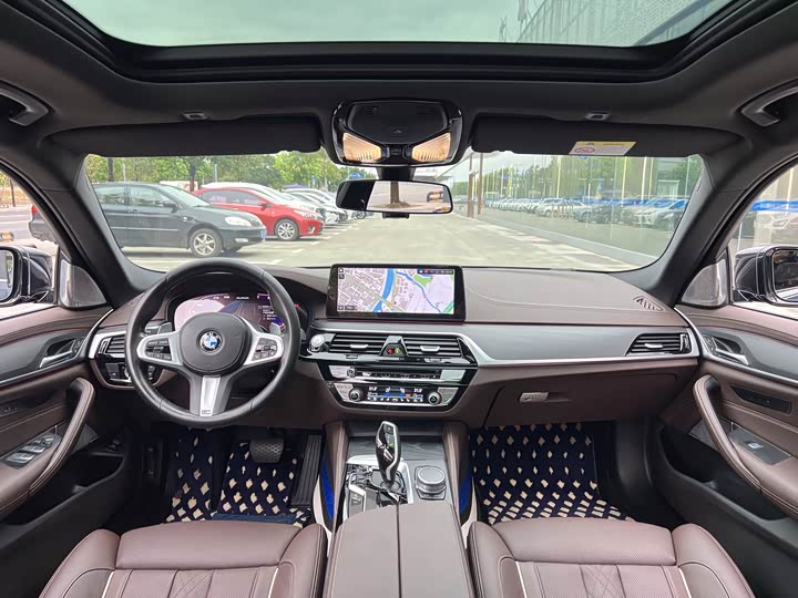 Фото 5 - BMW 5 Series