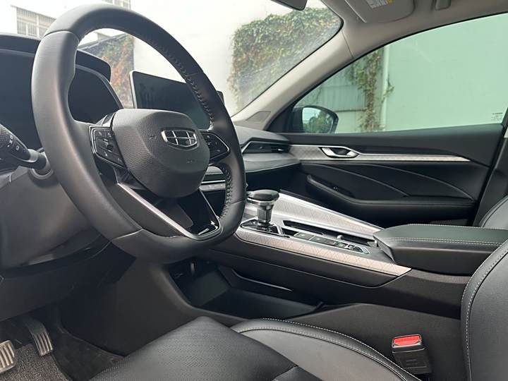 Фото 11 - Geely Preface