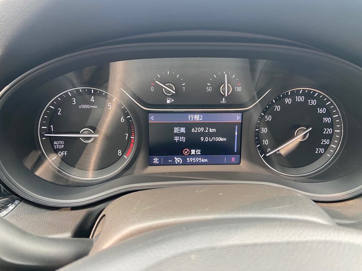 Фото 15 - Buick Regal