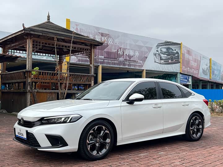 Фото 1 - Honda Civic