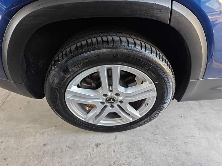 Фото 30 - Mercedes-Benz GLB-Class